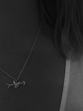 Ladda upp bild till gallerivisning, ARROW HEART
