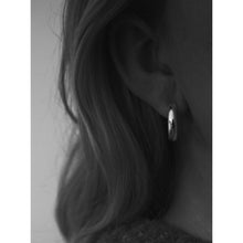 Ladda upp bild till gallerivisning, BOLD