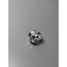 Ladda upp bild till gallerivisning, POISE